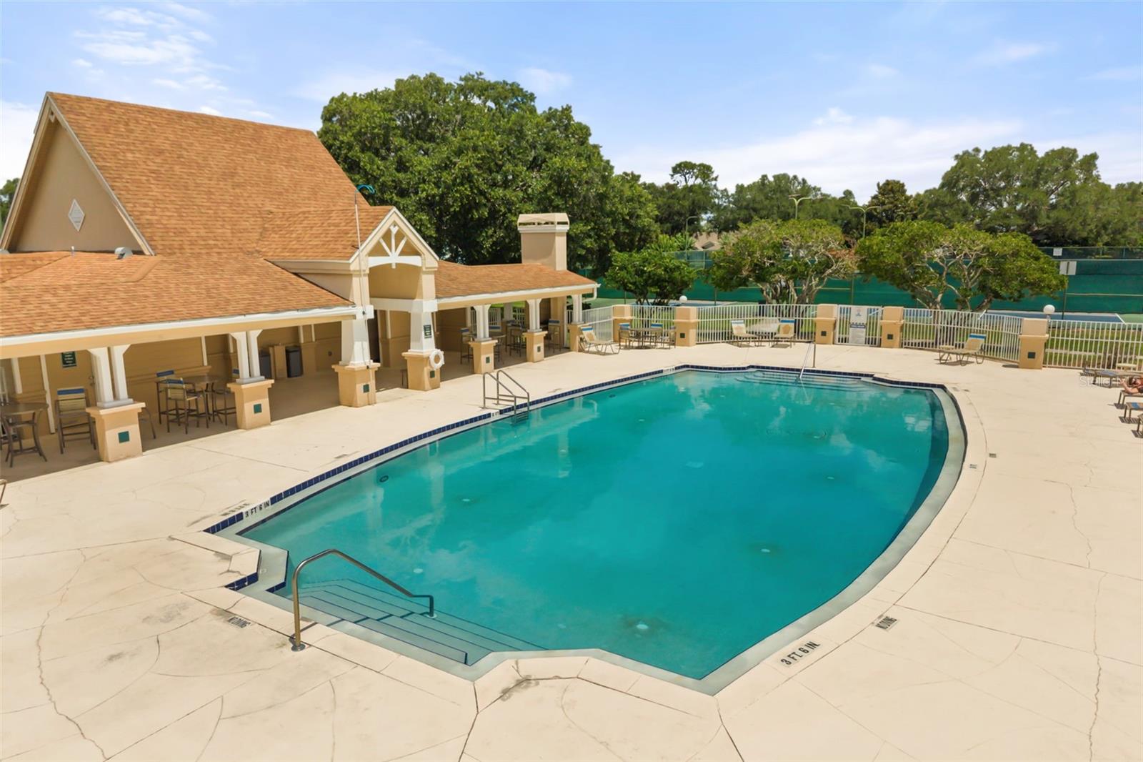 MOUNT DORA COUNTRY CLUB MOUNT DORA UNIT 02 - Residential