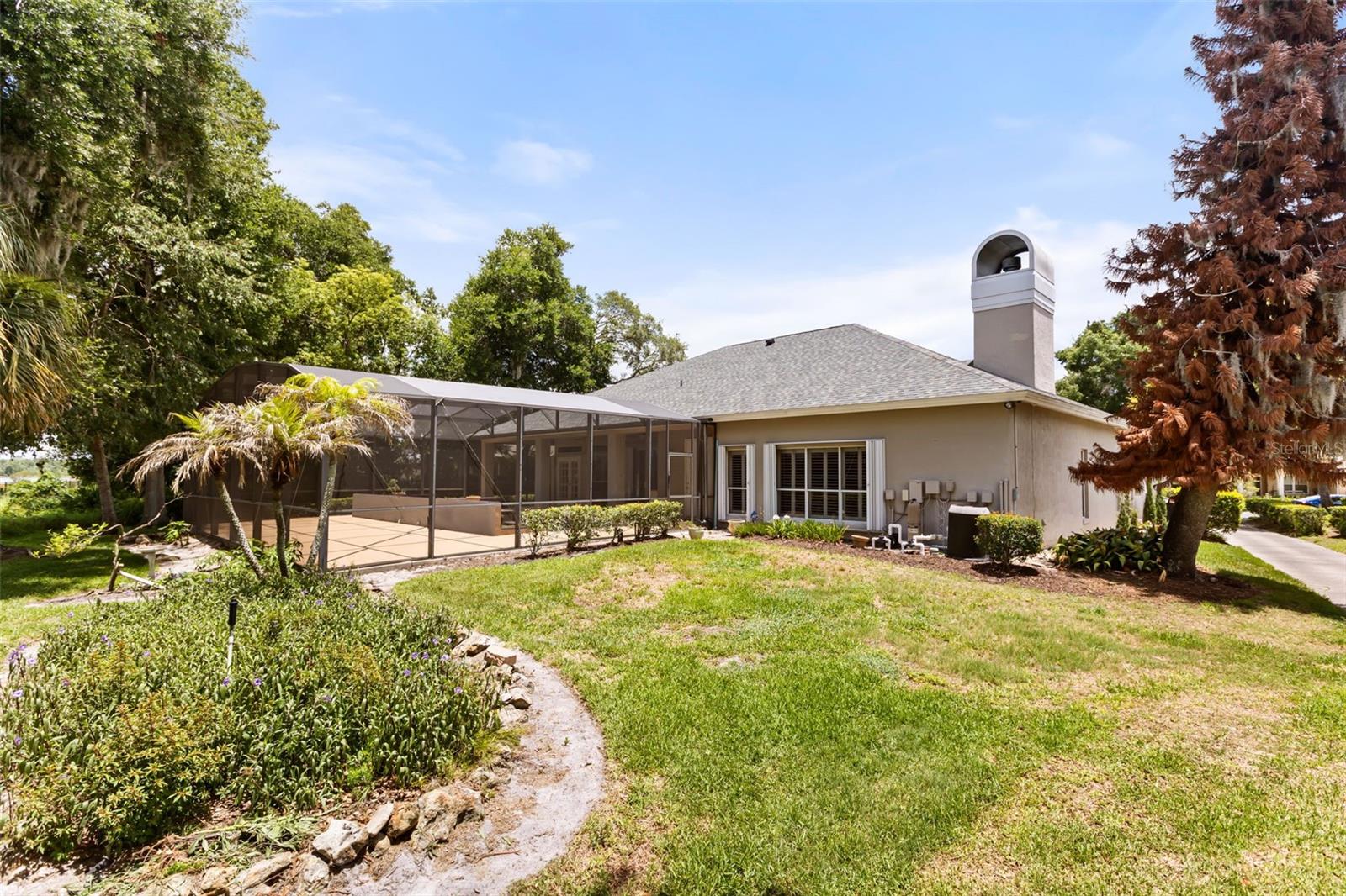 MOUNT DORA COUNTRY CLUB MOUNT DORA UNIT 02 - Residential