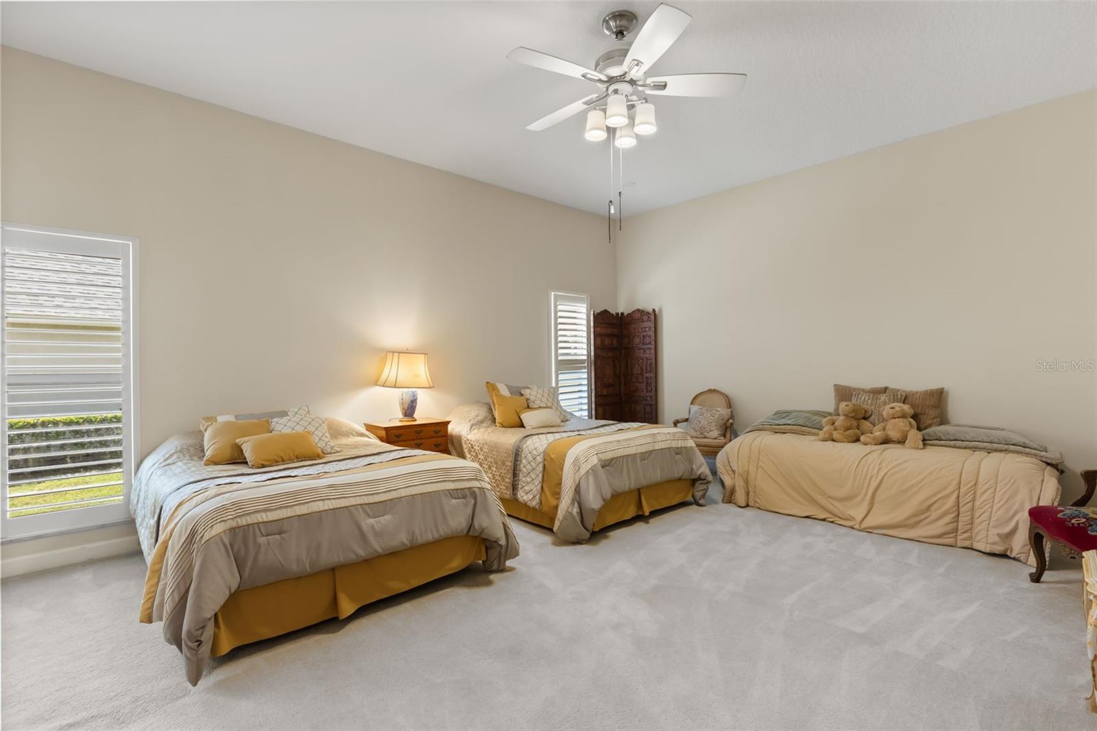 MOUNT DORA COUNTRY CLUB MOUNT DORA UNIT 02 - Residential