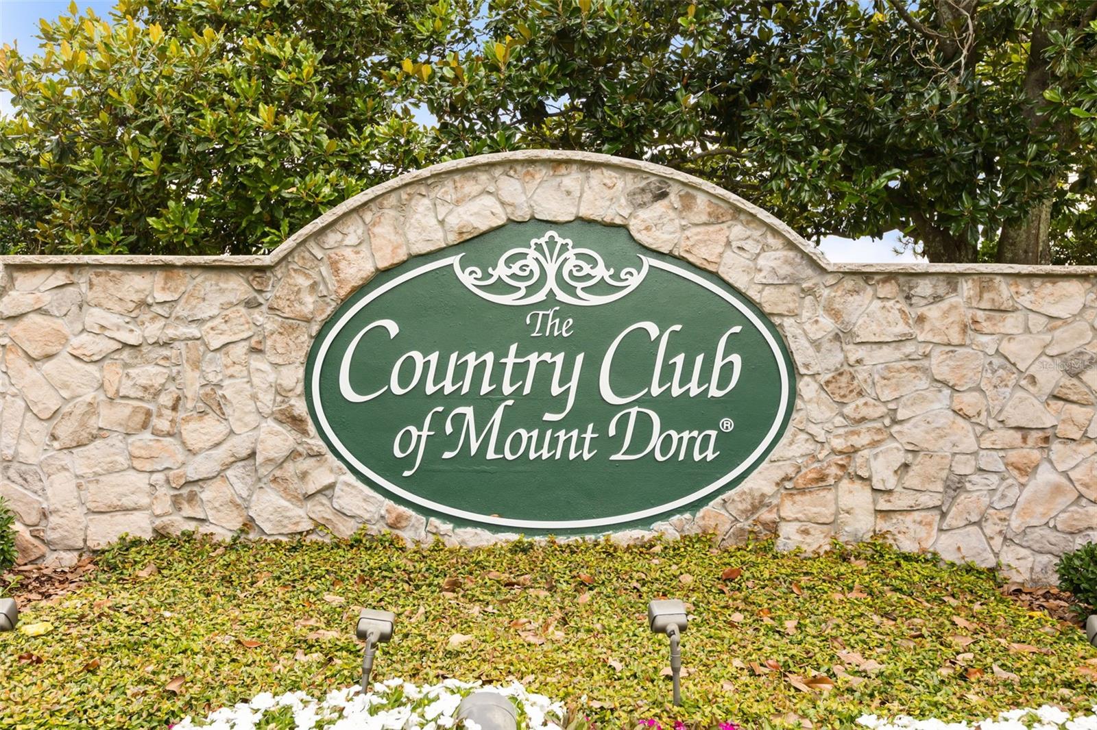 MOUNT DORA COUNTRY CLUB MOUNT DORA UNIT 02 - Residential
