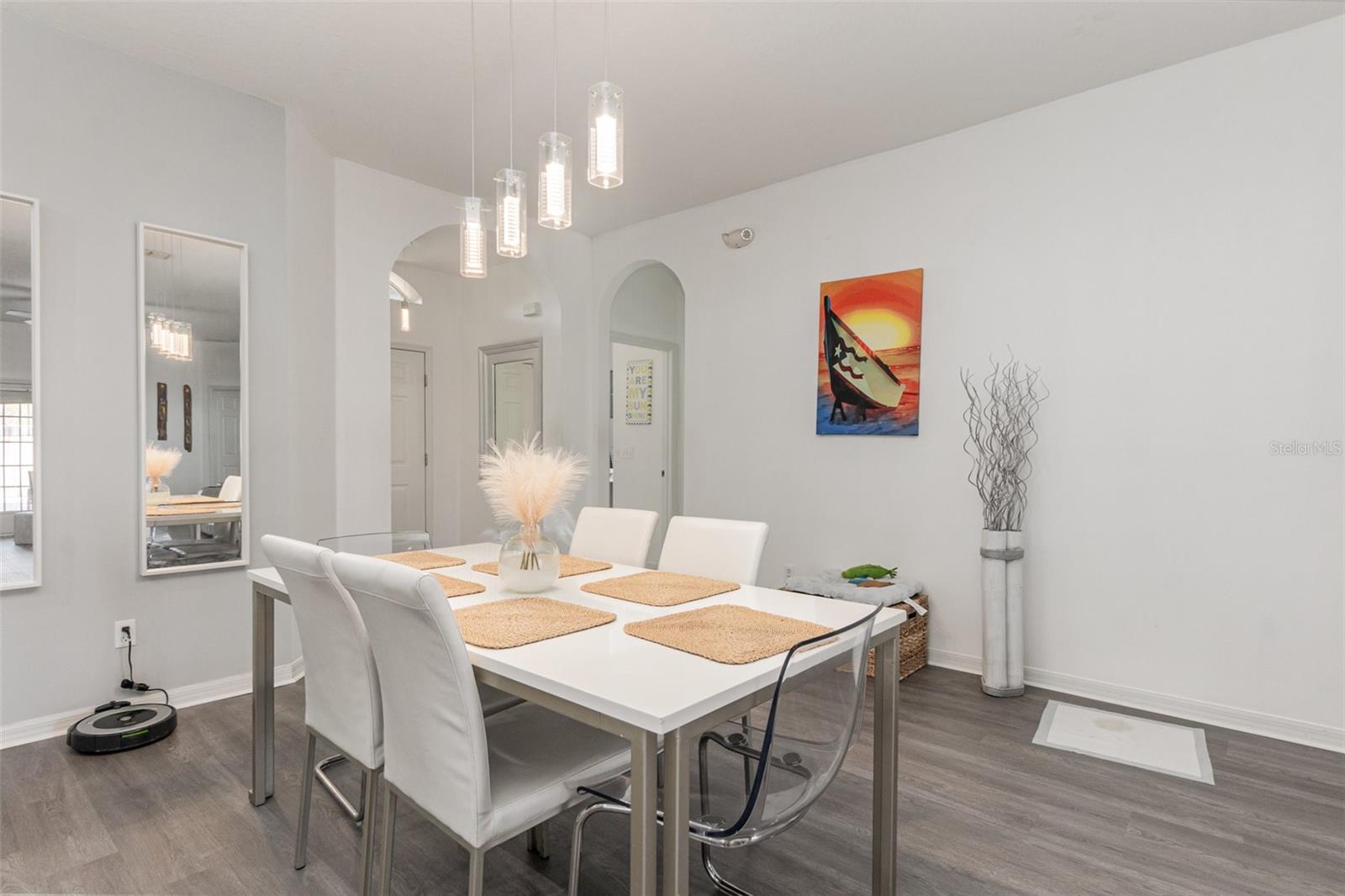 MAGIC LANDINGS PH 02 - Residential