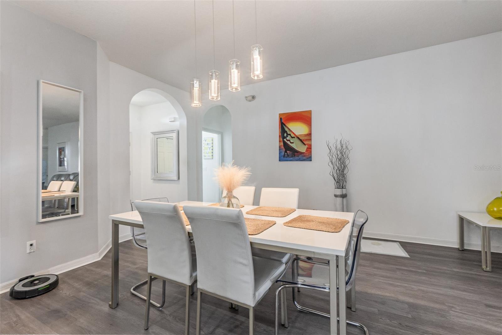 MAGIC LANDINGS PH 02 - Residential