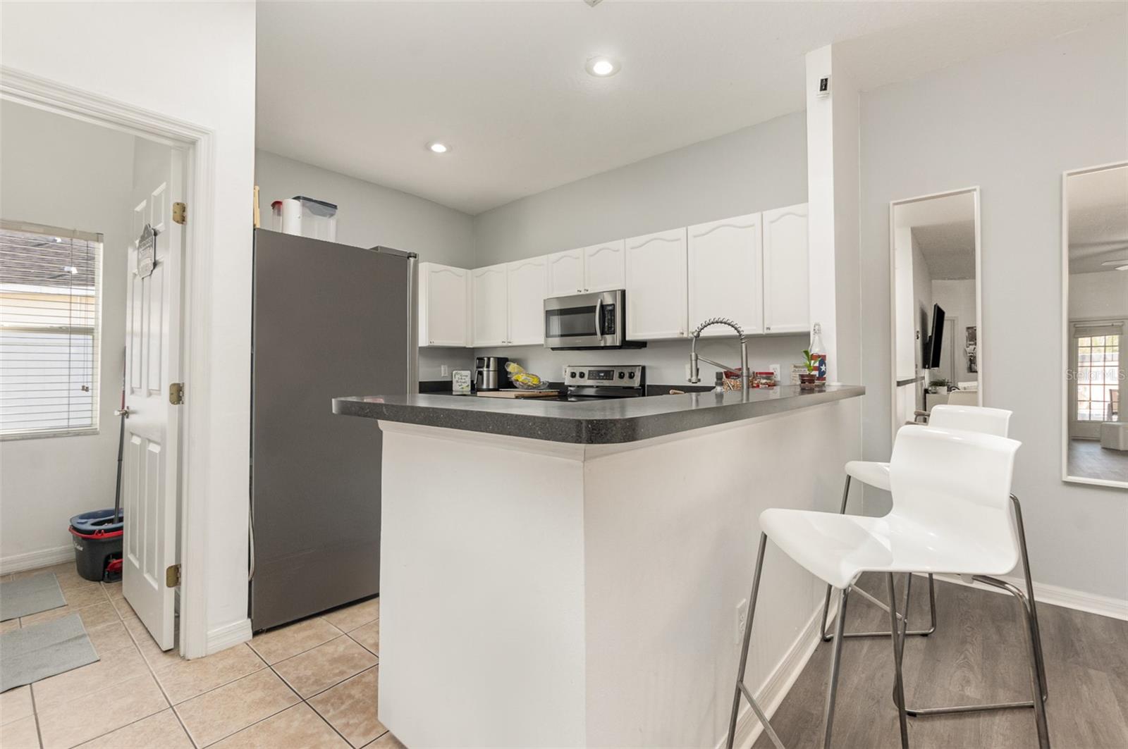MAGIC LANDINGS PH 02 - Residential