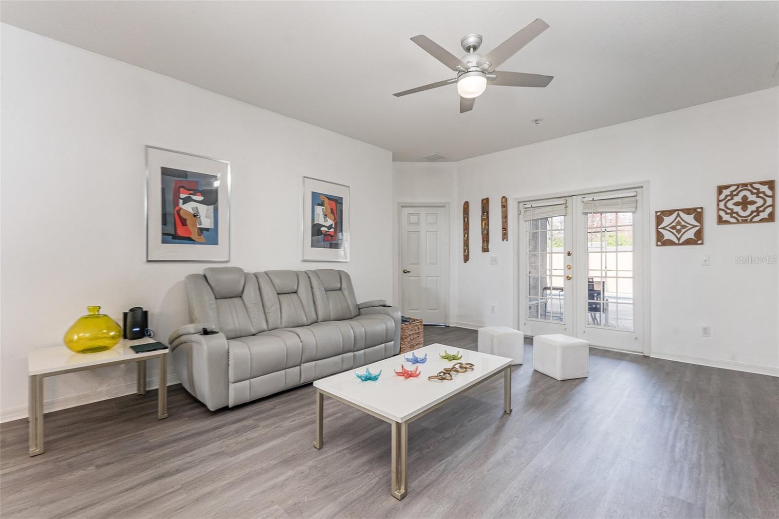 MAGIC LANDINGS PH 02 - Residential