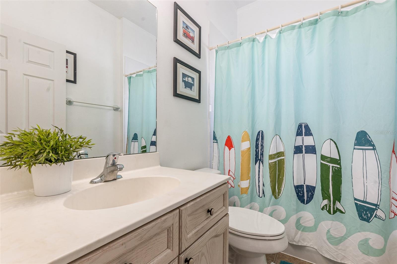 MAGIC LANDINGS PH 02 - Residential