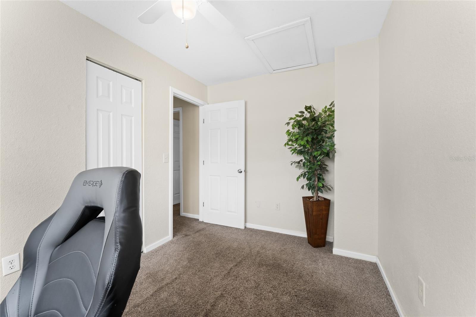 OAKS/WILDWOOD - Residential