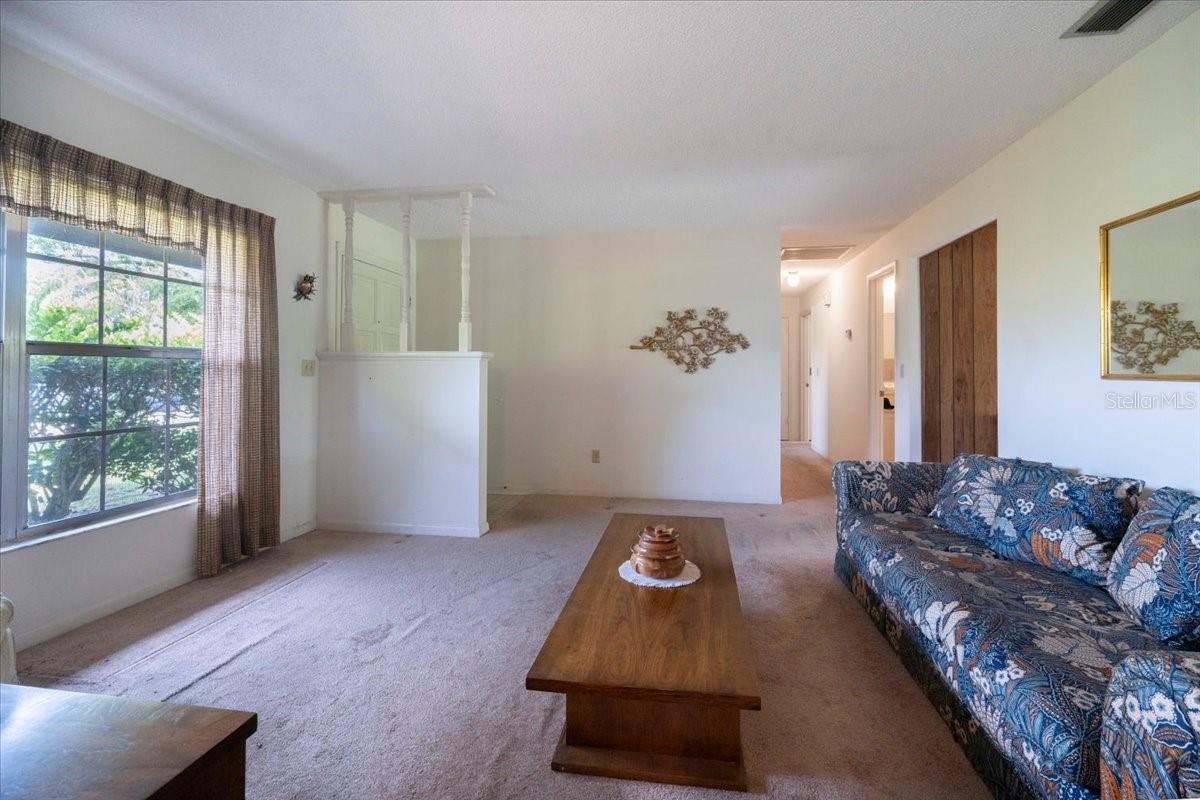 UNRE HLND GRVS - Residential