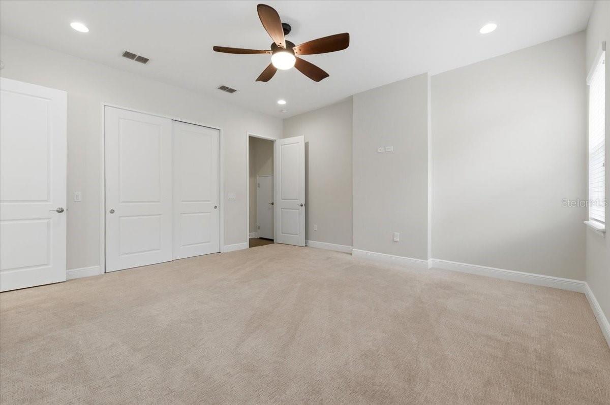 LAND LACKEY ESTATES UNIT 2 - Residential