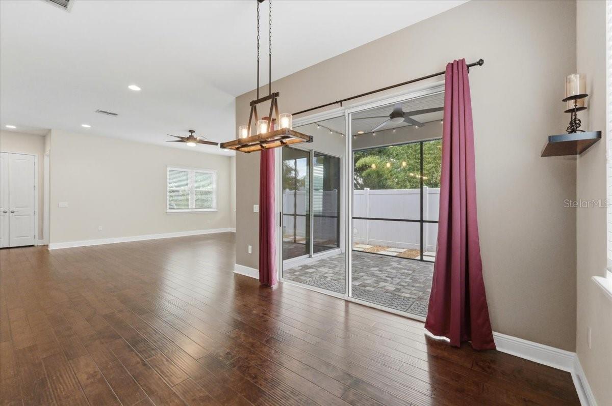 LAND LACKEY ESTATES UNIT 2 - Residential