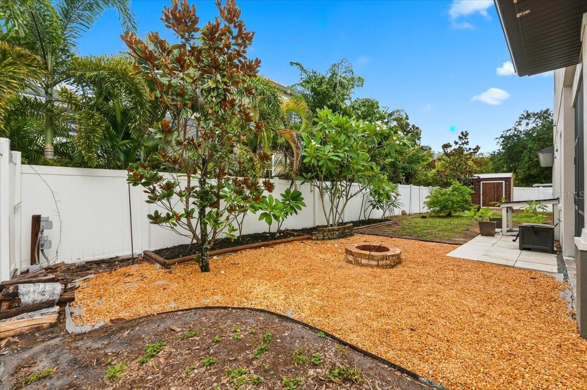 LAND LACKEY ESTATES UNIT 2 - Residential