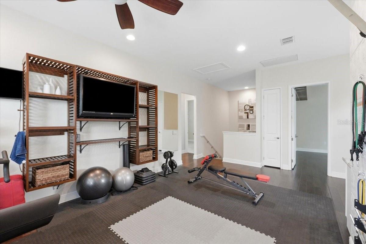 LAND LACKEY ESTATES UNIT 2 - Residential