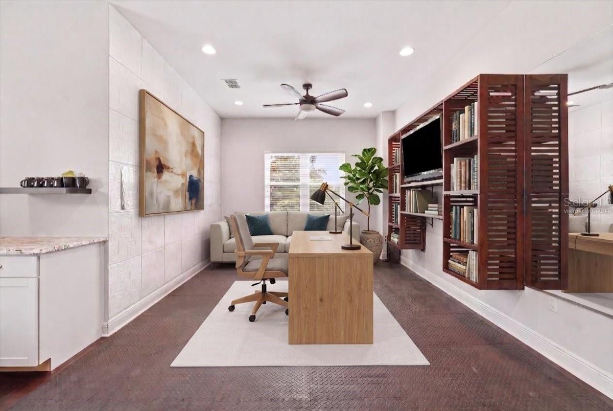 LAND LACKEY ESTATES UNIT 2 - Residential