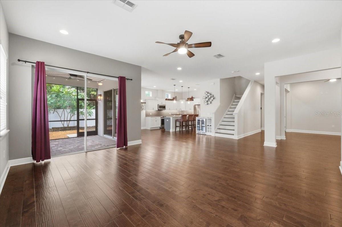 LAND LACKEY ESTATES UNIT 2 - Residential