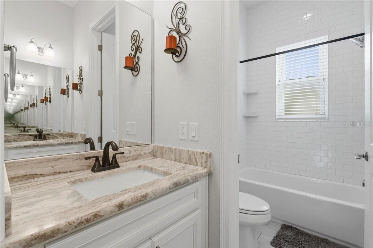 LAND LACKEY ESTATES UNIT 2 - Residential