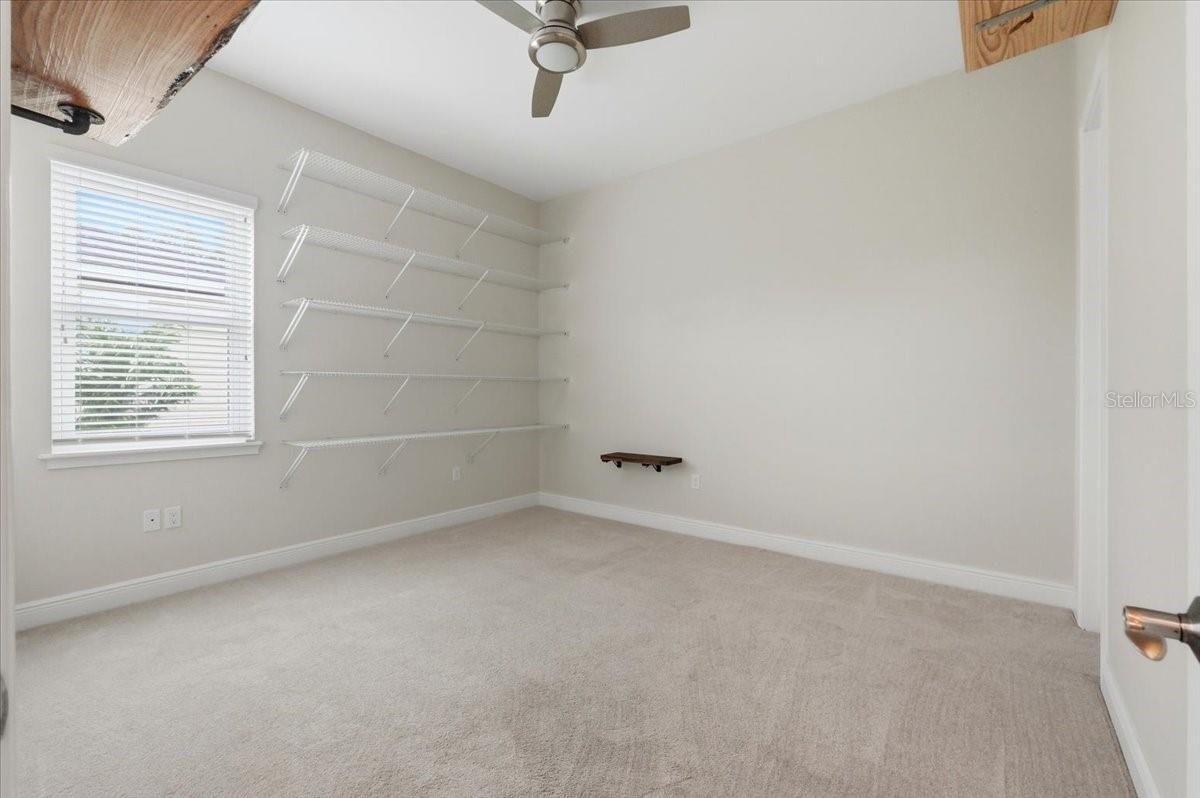 LAND LACKEY ESTATES UNIT 2 - Residential
