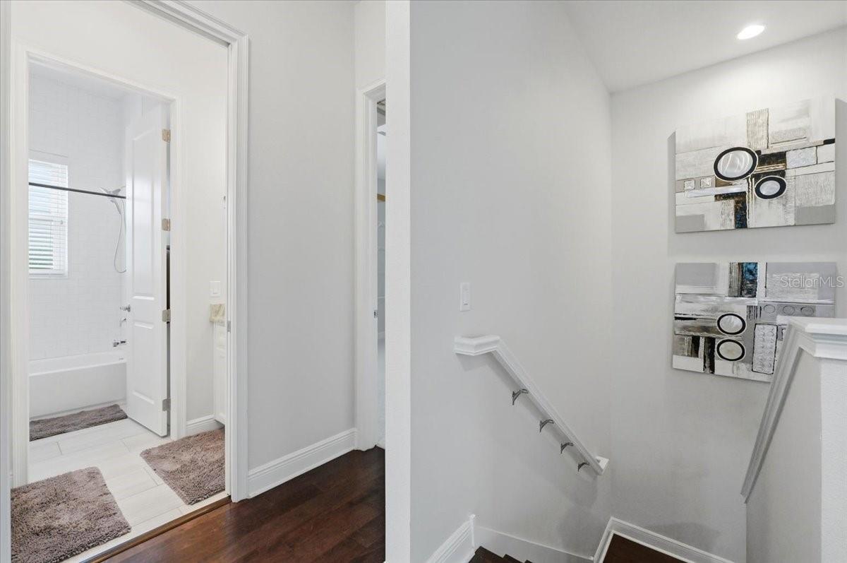 LAND LACKEY ESTATES UNIT 2 - Residential