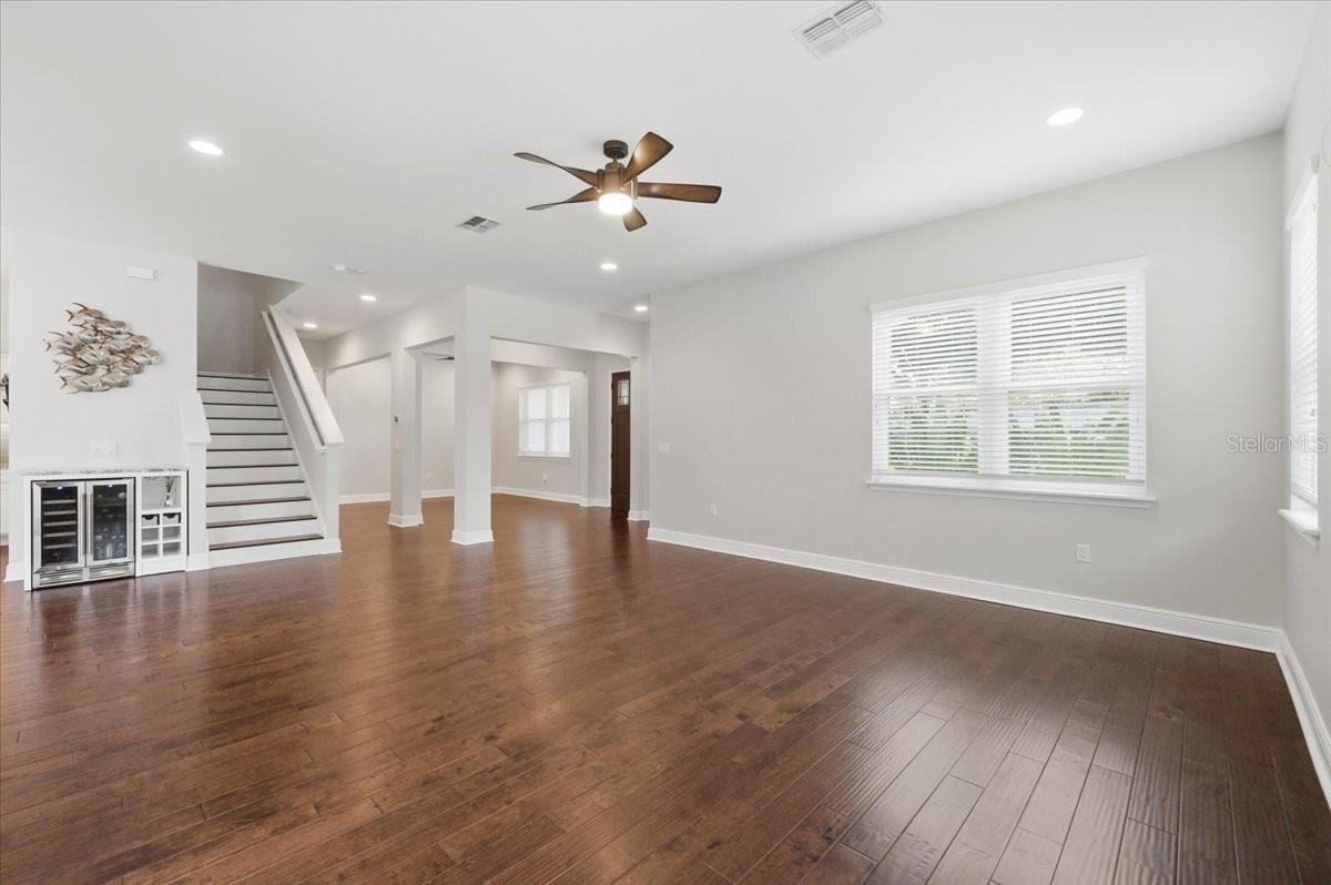 LAND LACKEY ESTATES UNIT 2 - Residential
