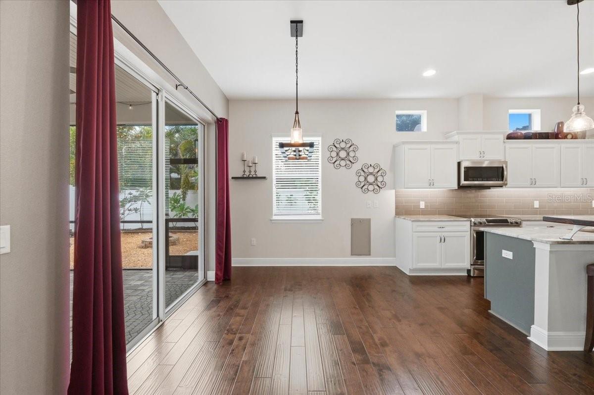 LAND LACKEY ESTATES UNIT 2 - Residential