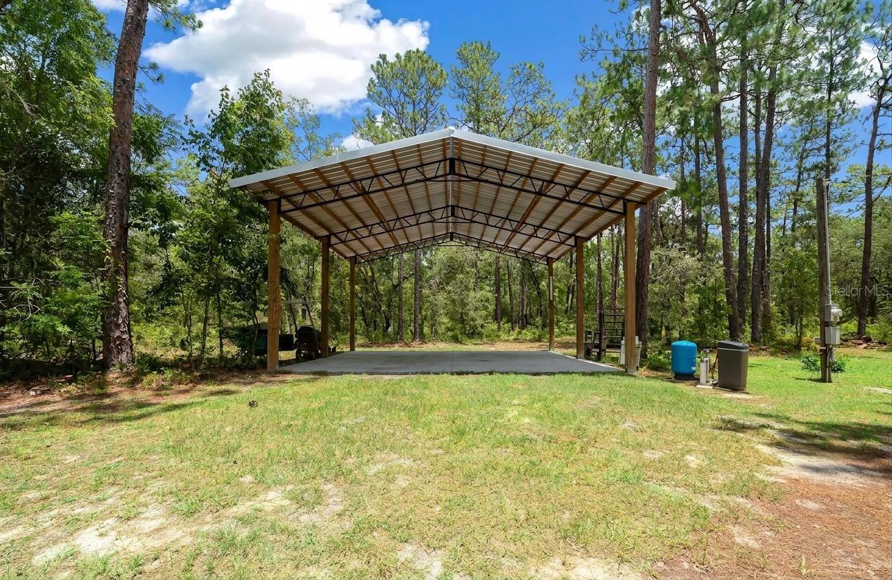 CUE LAKE HILLS - Residential