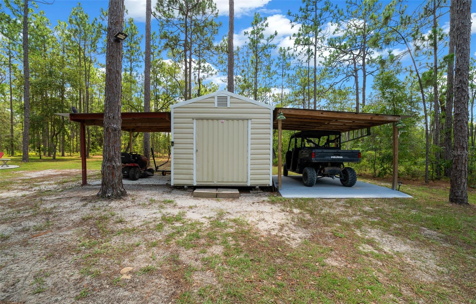 CUE LAKE HILLS - Residential
