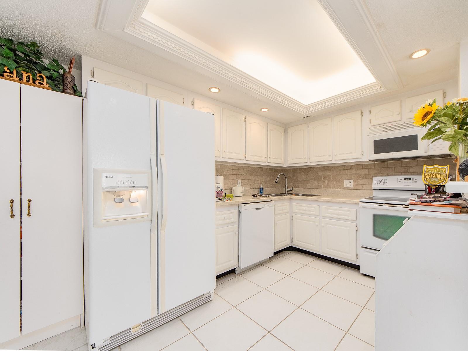 CLEARWATER POINT 8 TENNIS - Residential