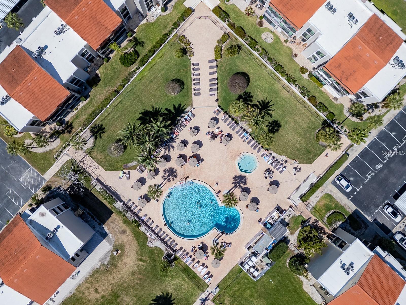 CLEARWATER POINT 8 TENNIS - Residential