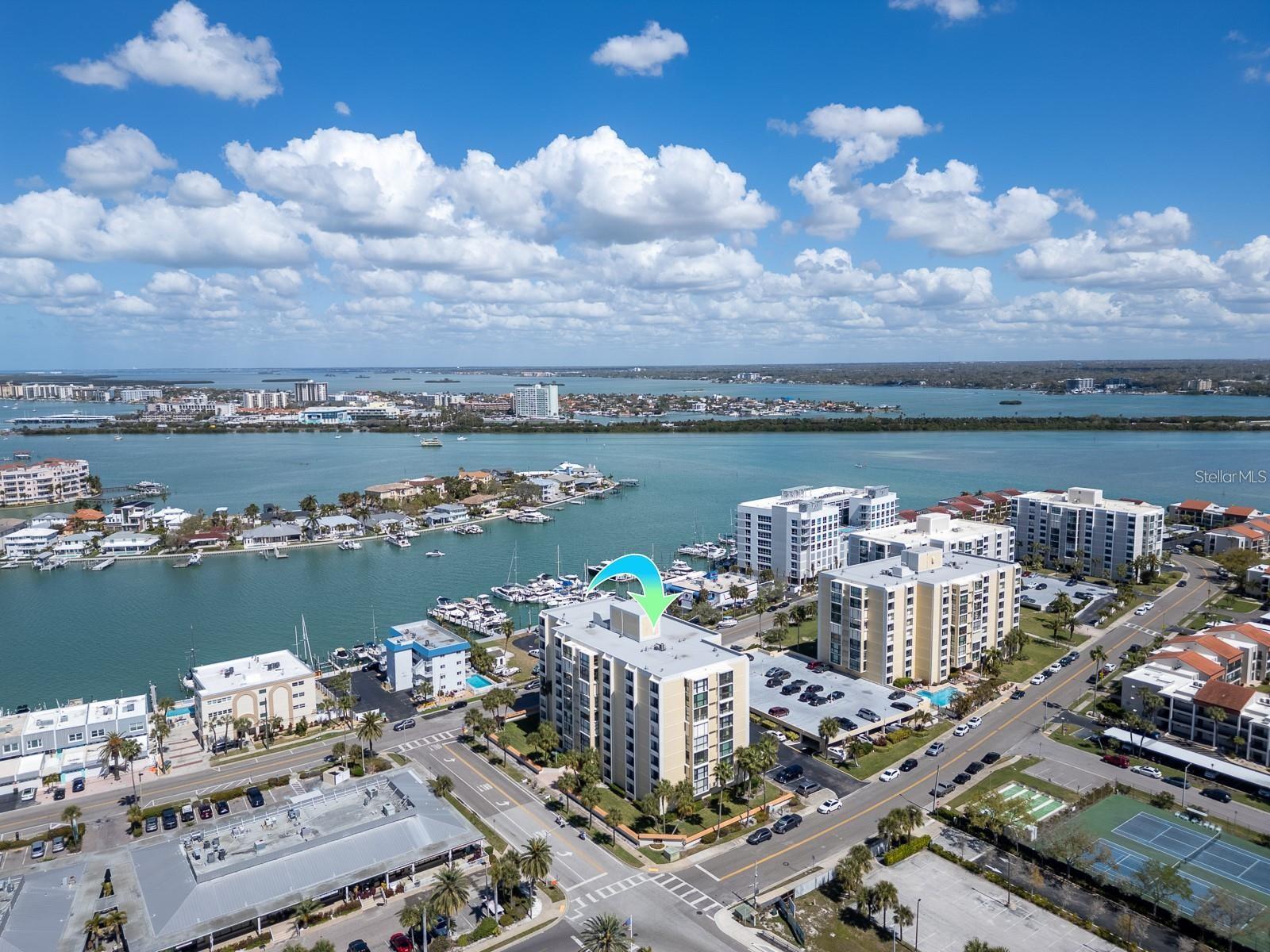 CLEARWATER POINT 8 TENNIS - Residential