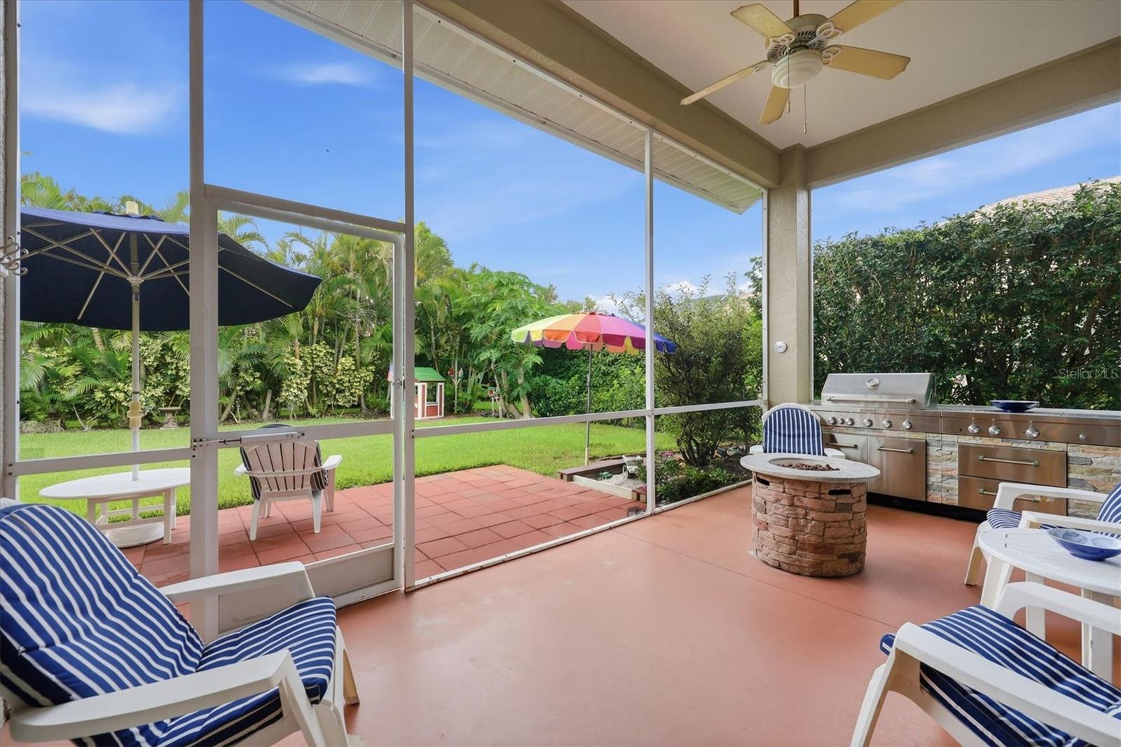 THE LAKES OF JACARANDA - Residential