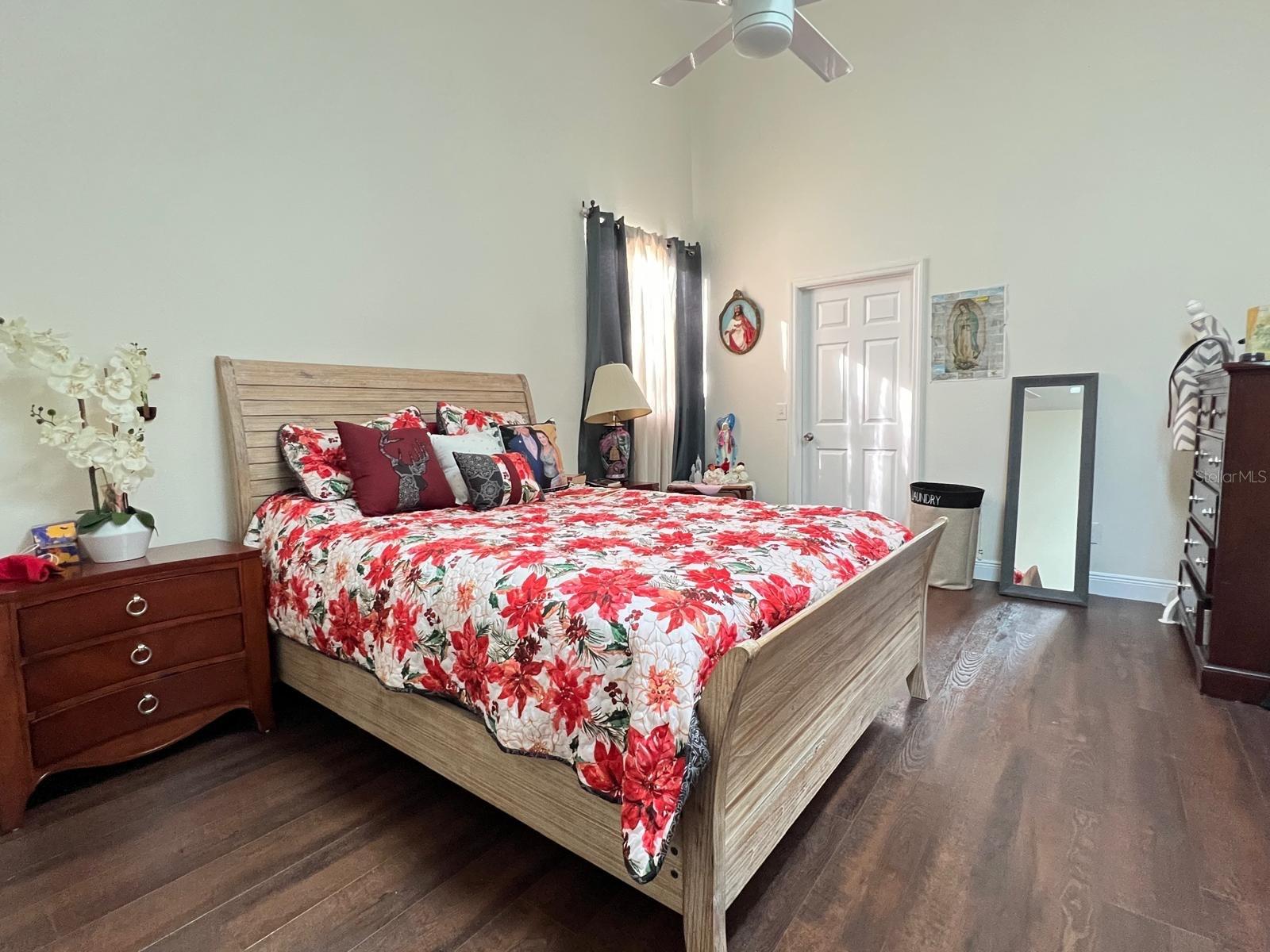 SEMINOLE WOODS 5 AC DEV - Residential