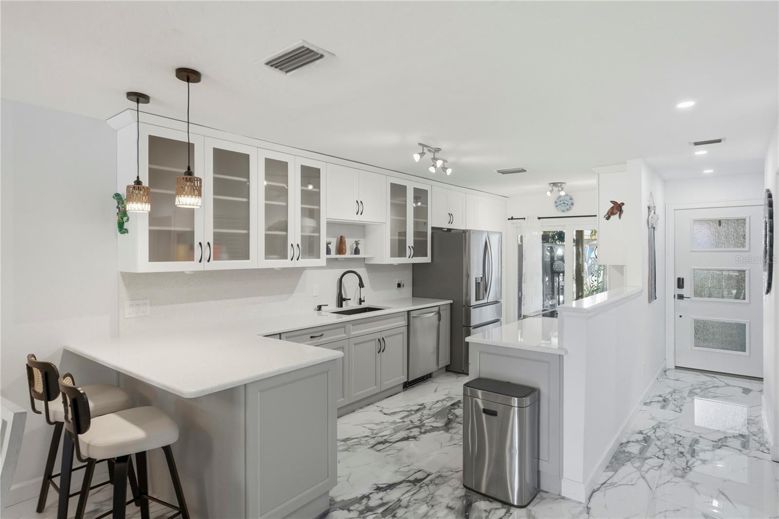 BOCA CIEGA POINT EAST - Residential