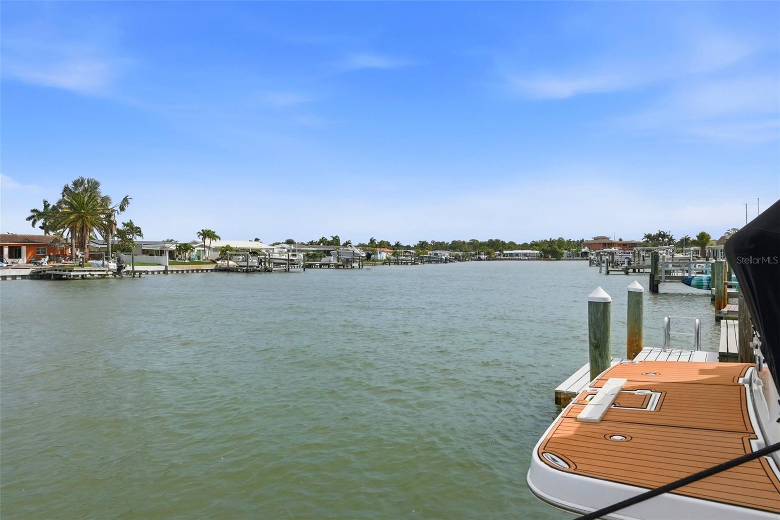 BOCA CIEGA POINT EAST - Residential
