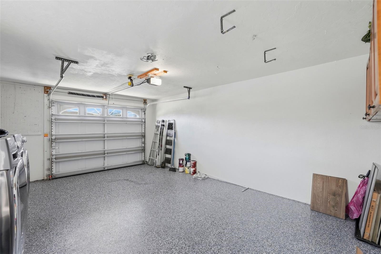 BOCA CIEGA POINT EAST - Residential