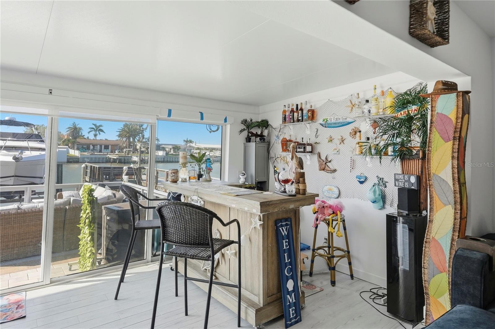 BOCA CIEGA POINT EAST - Residential