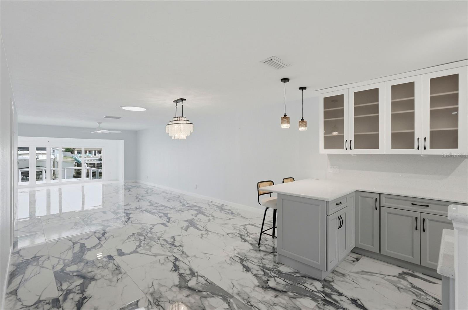 BOCA CIEGA POINT EAST - Residential