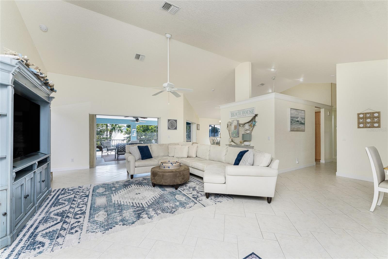 LEMON BAY HA - Residential