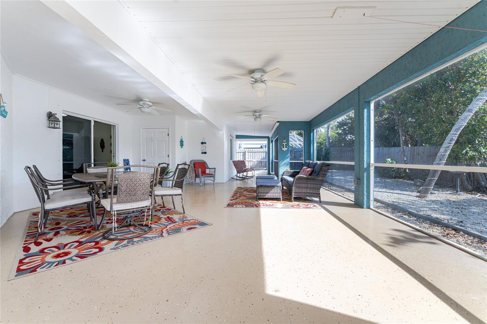 LEMON BAY HA - Residential