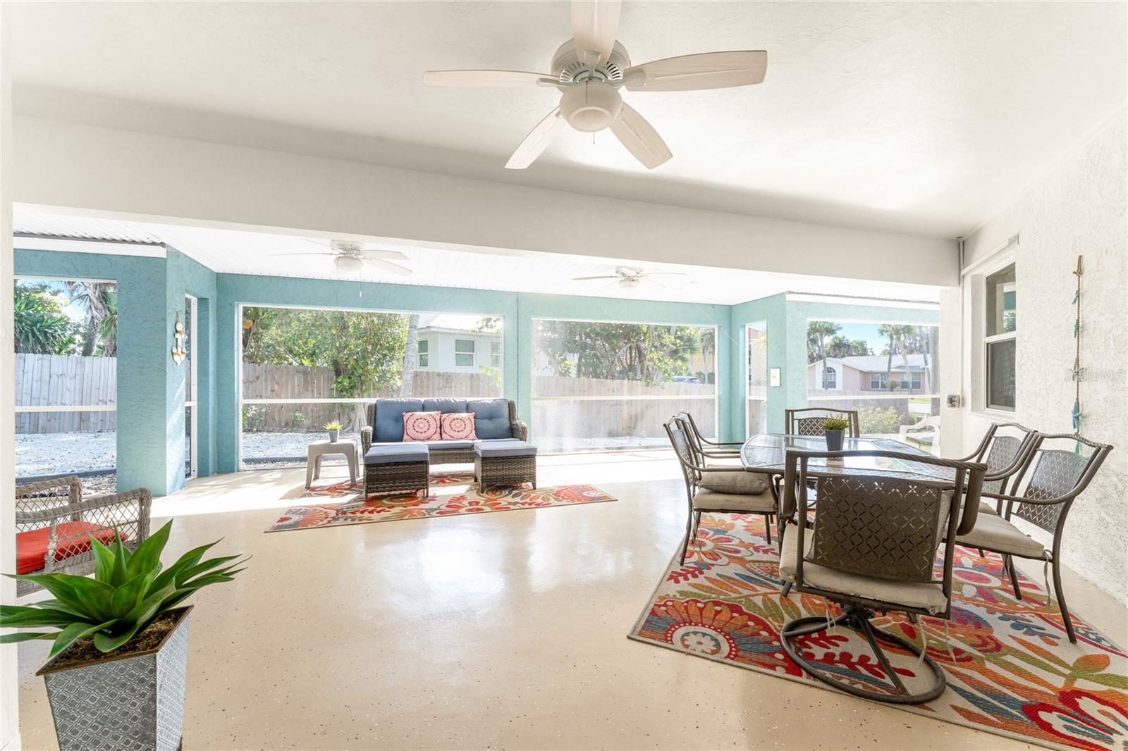 LEMON BAY HA - Residential