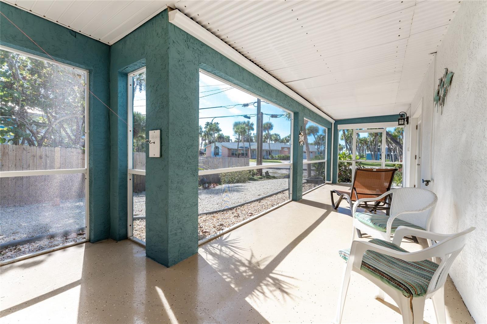 LEMON BAY HA - Residential