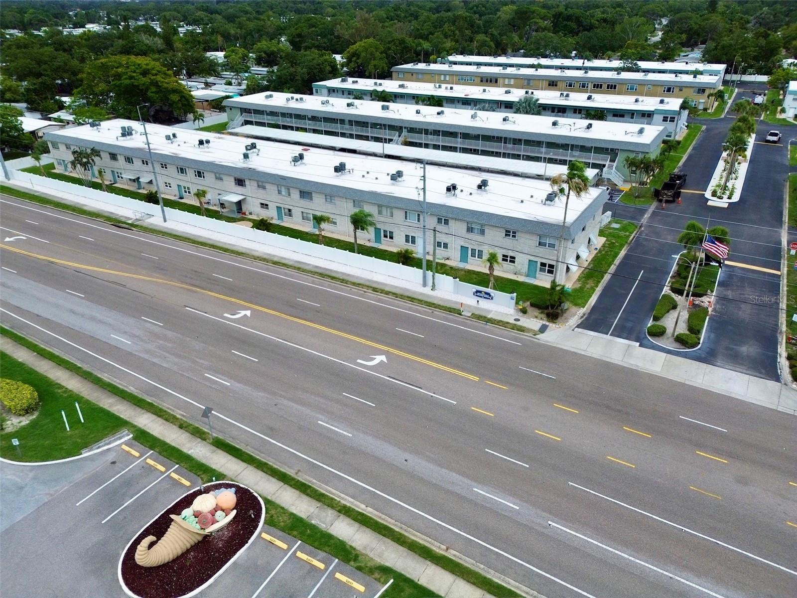 PARADISE SHORES - Residential