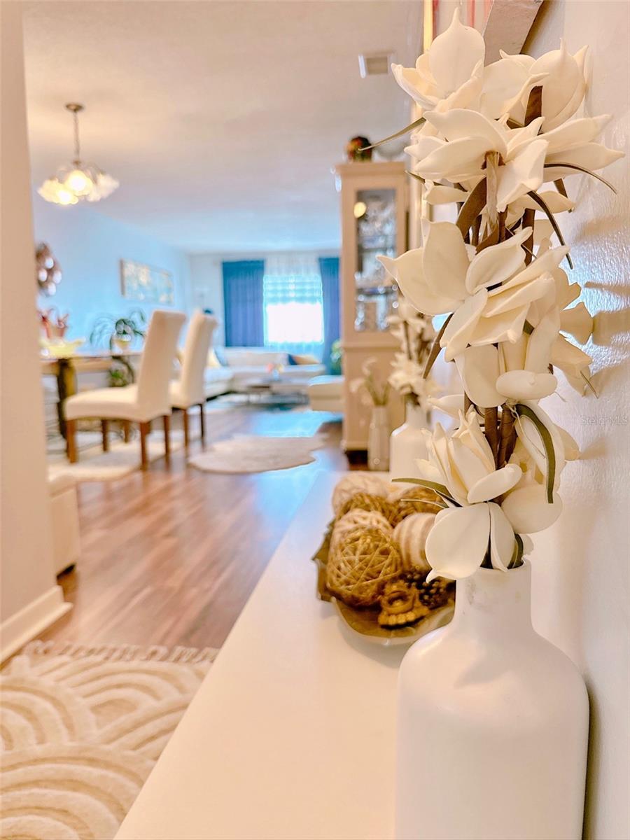 PARADISE SHORES - Residential