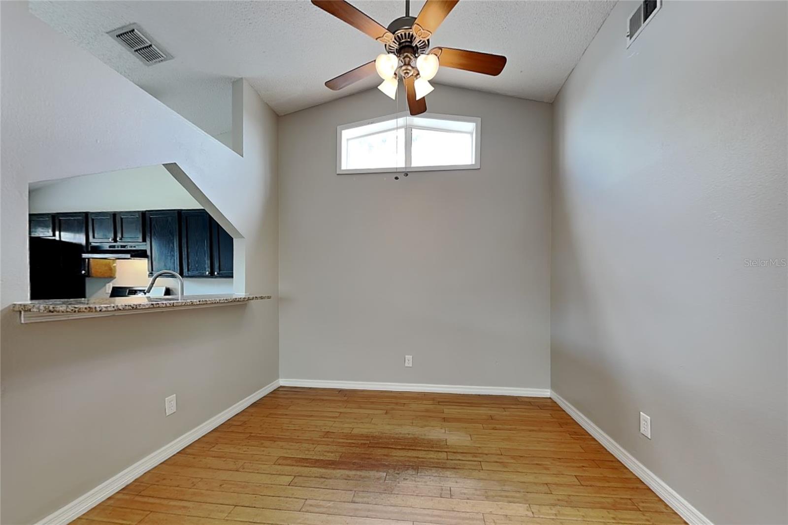 SUMMERFIELD VILLAGE II TR 5 - Residential Lease