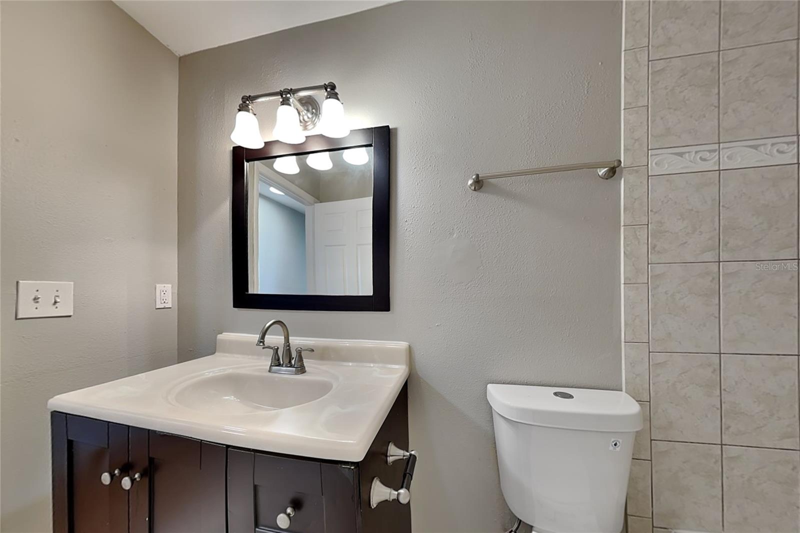 SUMMERFIELD VILLAGE II TR 5 - Residential Lease