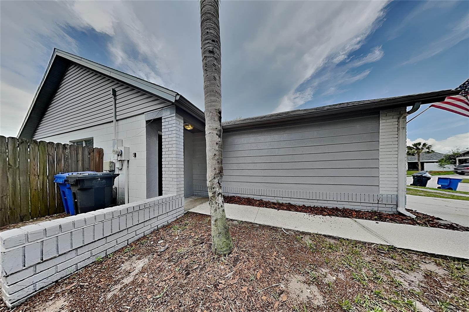 SUMMERFIELD VILLAGE II TR 5 - Residential Lease