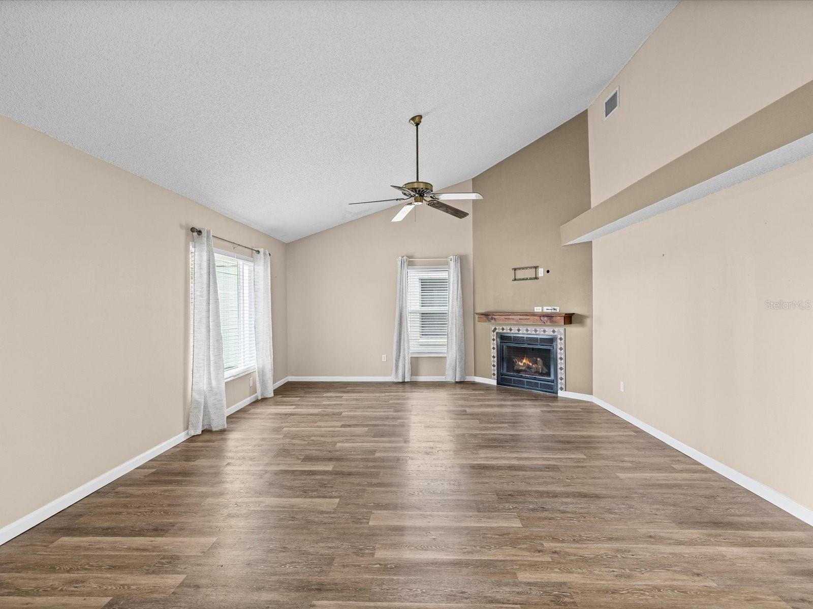 PEPPERMILL III AT PROVIDENCE L - Residential