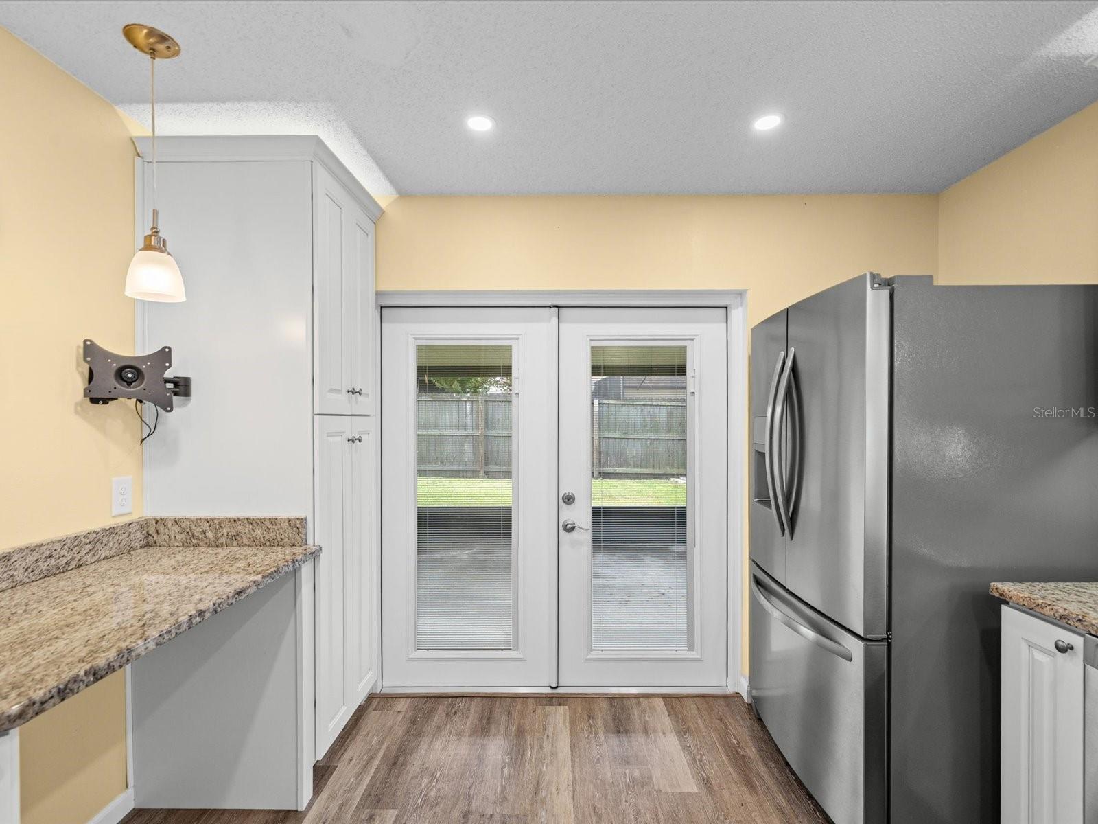PEPPERMILL III AT PROVIDENCE L - Residential