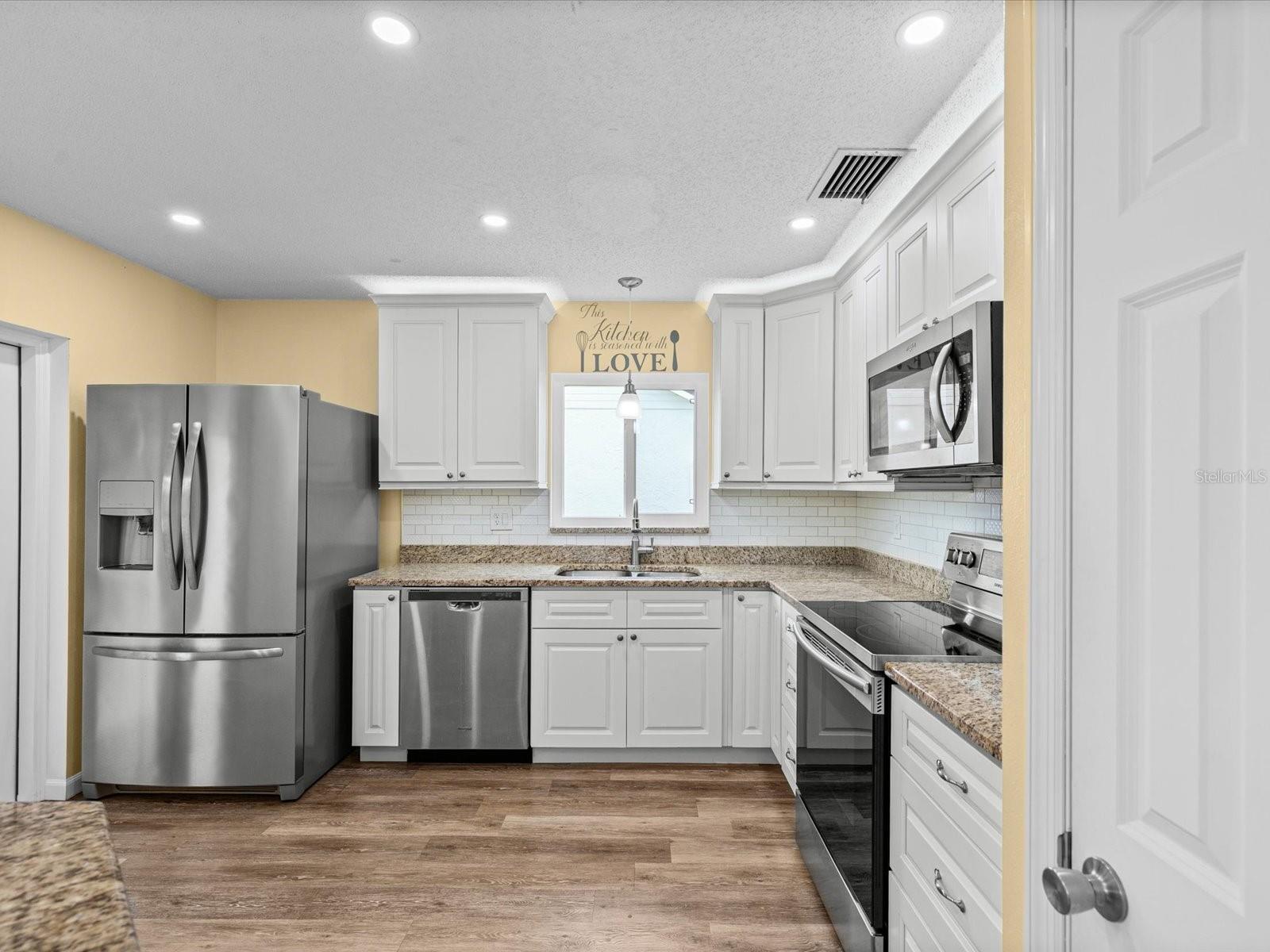PEPPERMILL III AT PROVIDENCE L - Residential