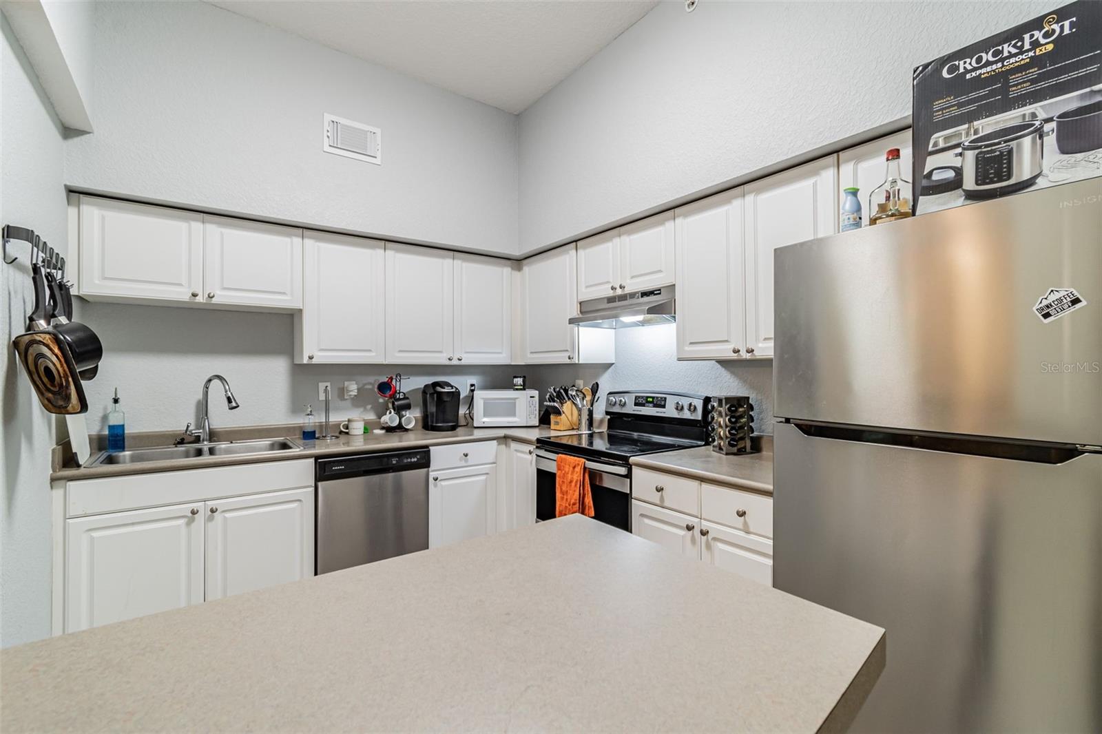 THE MADISON AT SOHO II CONDO - Residential Lease