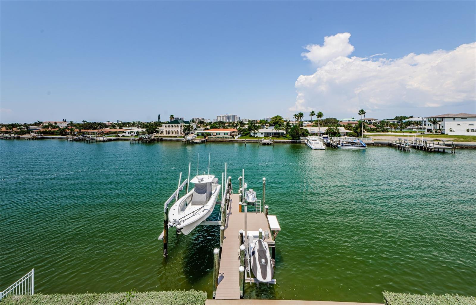 BELLEVUE ESTATES ISLAND 2ND ADD - Residential