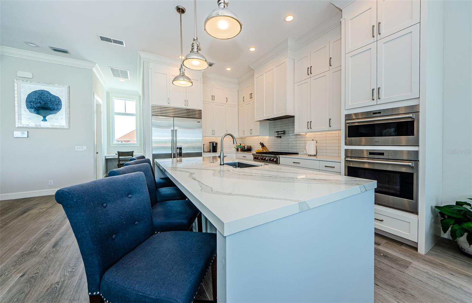 BELLEVUE ESTATES ISLAND 2ND ADD - Residential