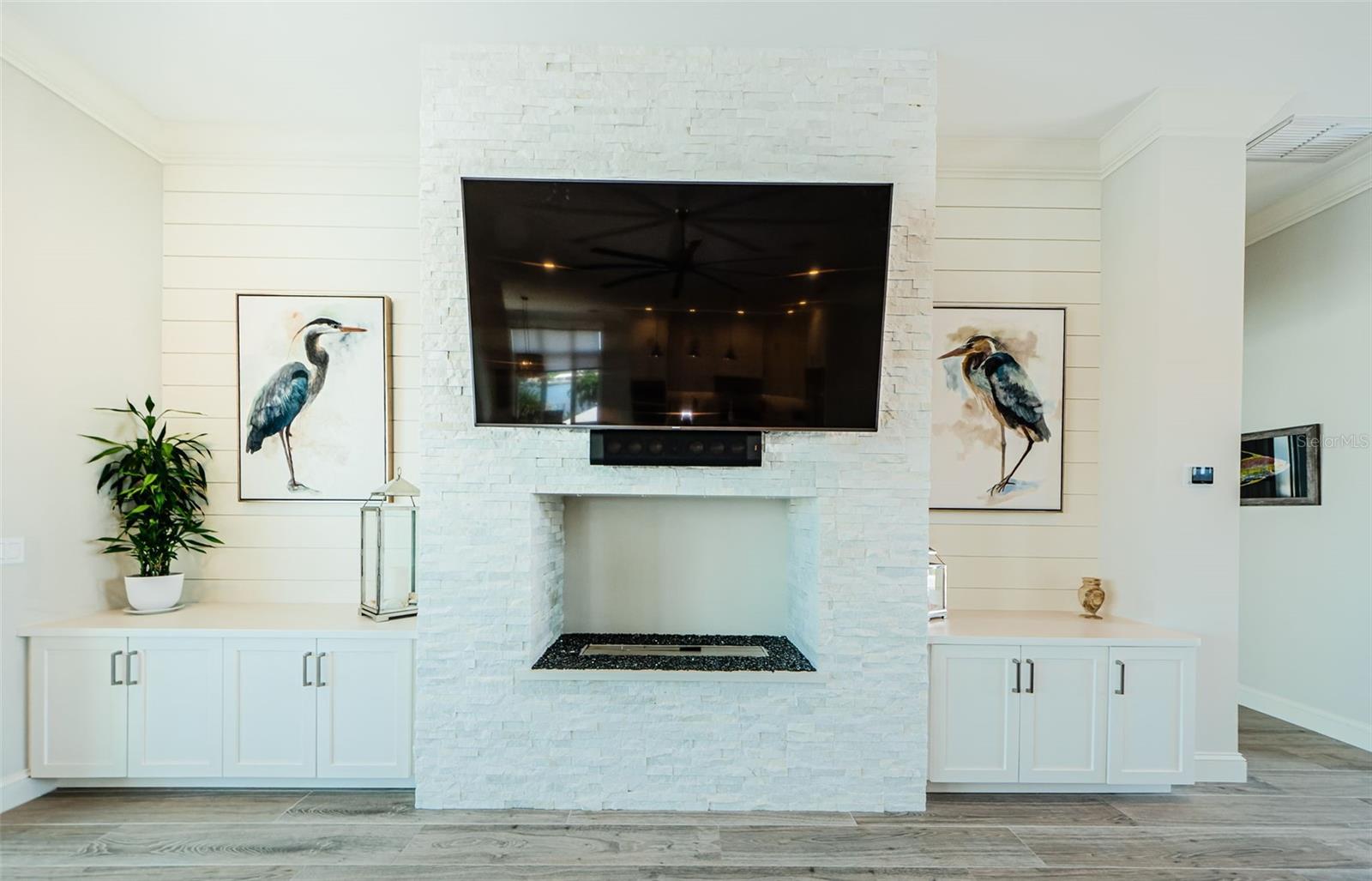 BELLEVUE ESTATES ISLAND 2ND ADD - Residential